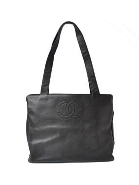 Chanel Tote A4 Lamb Leather Black